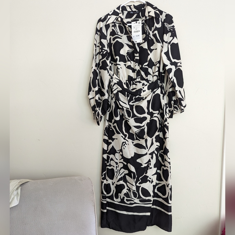 ZARA SATIN EFFECT PRINTED WRAP DRESS BLACK WHITE PATTERN S